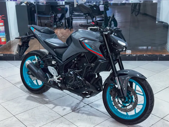 YAMAHA MT-03 ABS 2023 FLEX - COR EXCLUSIVA 