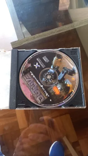 Jogo outlive PC 2001 (pura nostalgia) muito raro