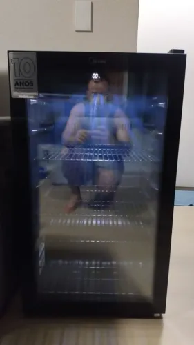Cervejeira Midea Frosfree inverter