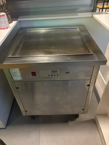 Sorvete na chapa - vendo máquina de sorvete