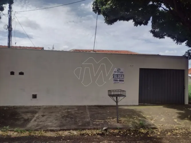 Venda de Casas / Padrão na cidade de Araraquara