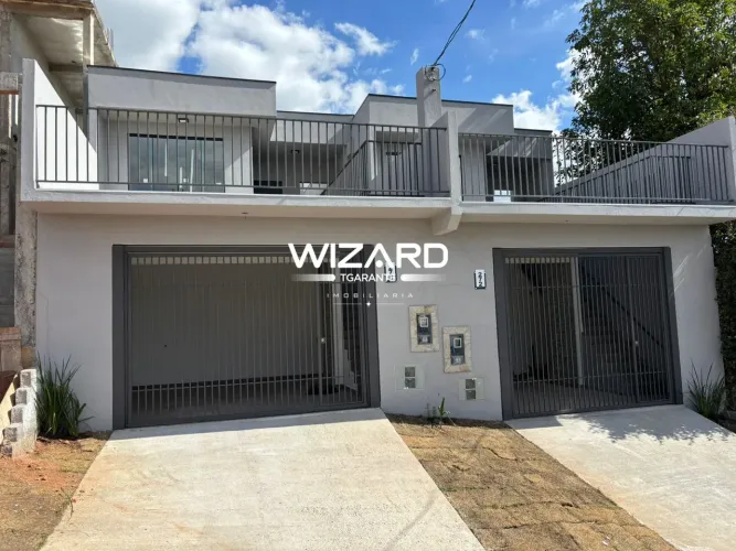 Casa à venda em Piracaia - SP, com 2 dormitórios, 1 suíte e 2 vagas de garagem
