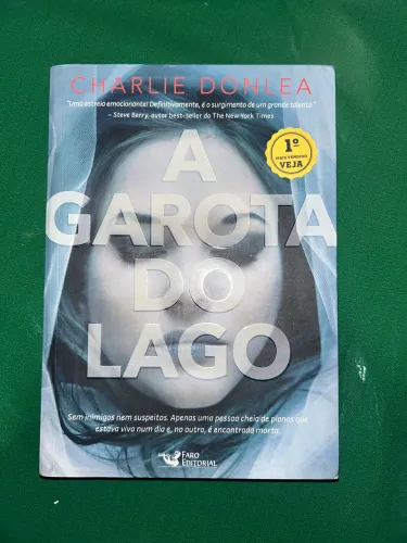 Livro A garota do lago