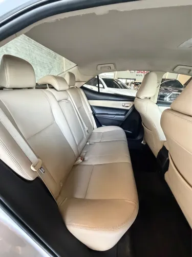 Toyota Corolla Altis 2.0 Flex 16V Aut. 2015