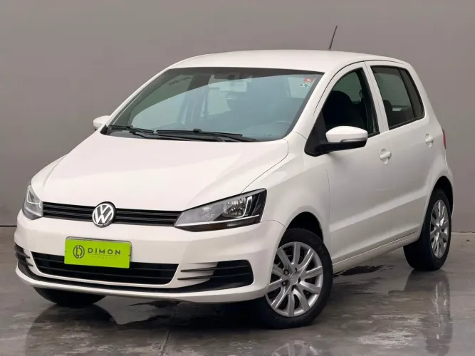 Volkswagen Fox Trendline 1.0 Flex 8V 5P 2015