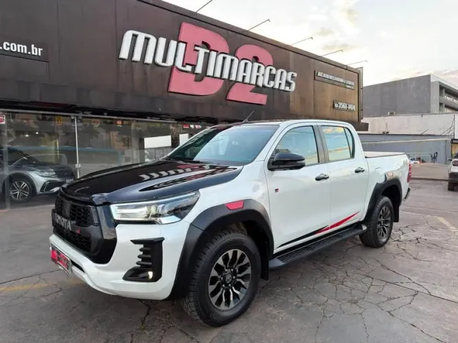 Toyota Hilux CD Gr-s 4X4 2.8 TDI Dies. Aut. 2022