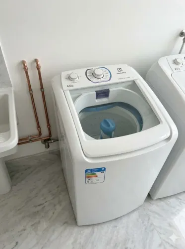 Máquina de lavar Electrolux 8.5kg modelo novo revisada com garantia entrega grátis !