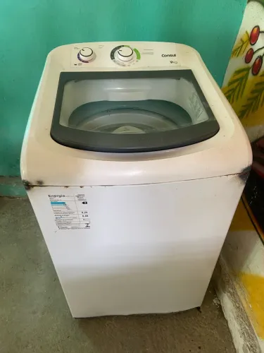 Máquina de lavar roupas cônsul 9 kilos para retirada de peças