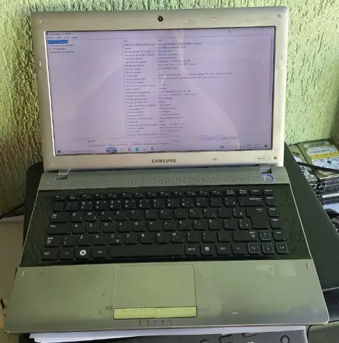 Notebook Samsung RV411 | Core i3-380M | 4GB RAM | HD 320GB.