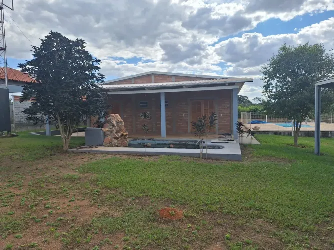 Chácara a 30 min do Garavelo.