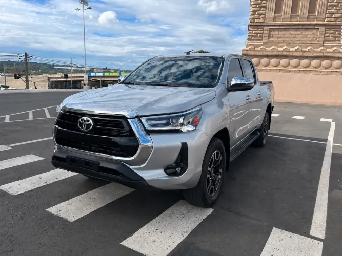 Toyota Hilux CD SRV 4X4 2.8 TDI Diesel Aut. 2024