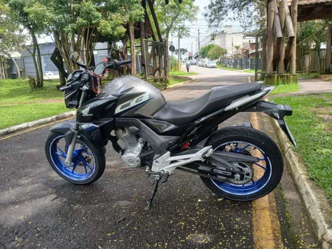 Honda twuister 2020 250 ótimo estado aceito trocas passo no cartão até 24x