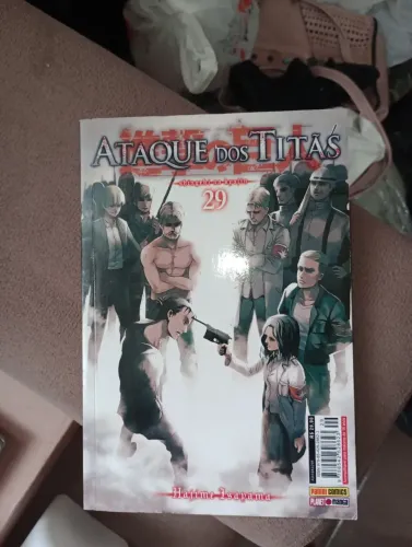 Mangá Ataque dos Titãs volume 29