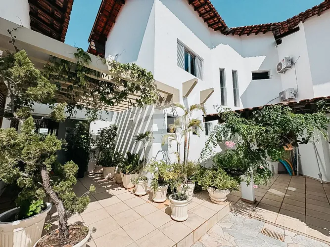 Casa 05 quartos e com piscina à venda no bairro Jardim Nova Yorque, Araçatuba/SP