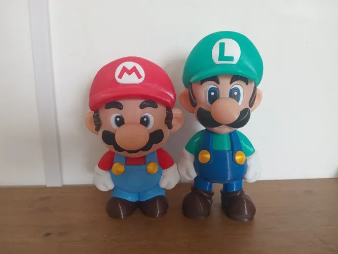 Bonecos mario e Luigi 19cm e 17cm novos