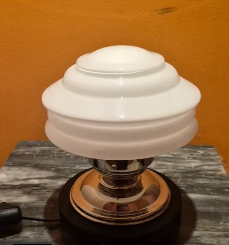 ART DECO luminária de mesa base madeira e metal niquelado cúpula opalina rara