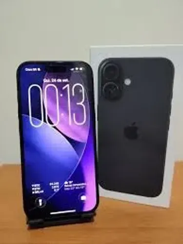 iPhone 16