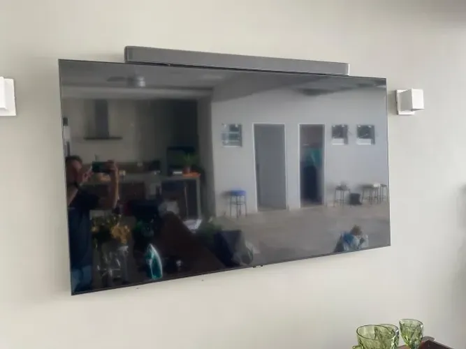 Vendo Tv Samsung 65 Cristal