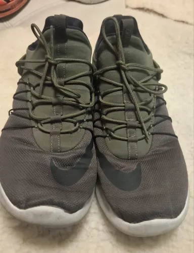 Tênis Nike TAM 43