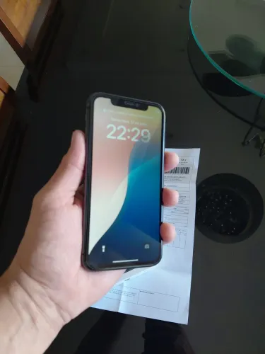 IPHONE 11 PRETO 64 GB