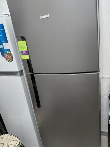 Geladeira consul 377 litro nova sem uso 