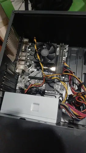 Pc Ryzen 3 3200g PRO