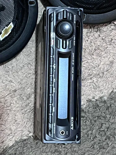 Radio Toca Cd de sim Automotivo Sony e Caixas
