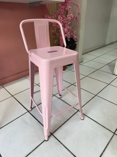 Banqueta alta rosa