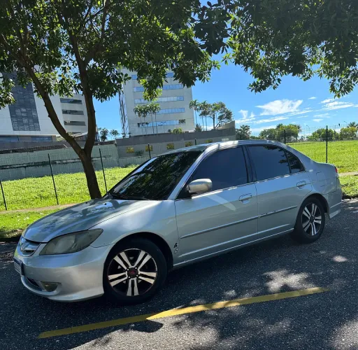 Honda Civic Sedan LX 1.7 16V 115cv Mec. 4P 2004