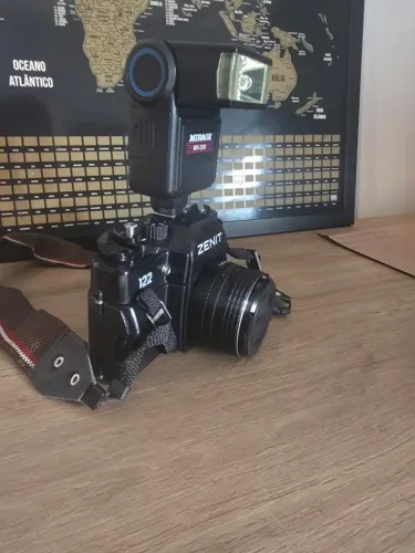 Camera Zenit 122 com Flash