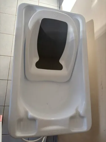 Banheira de Bebê com suporte Dobrável Galzerano - Acqua Trio Branco 20L