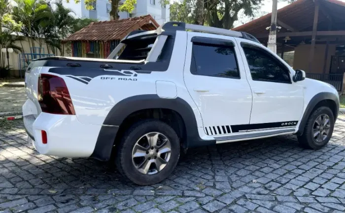 Renault Duster Oroch Dyna. 2.0 Hi-flex 16V Aut. 2017