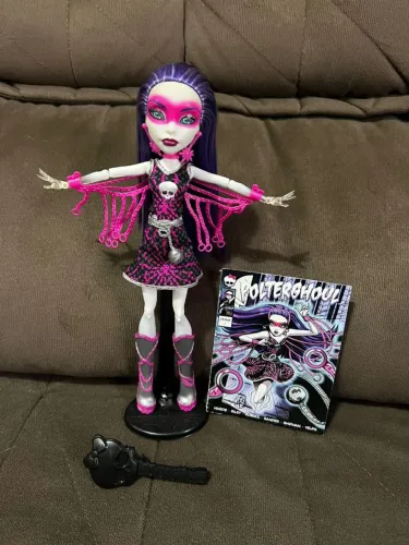 Boneca Monster High - Spectra  Power Ghouls 