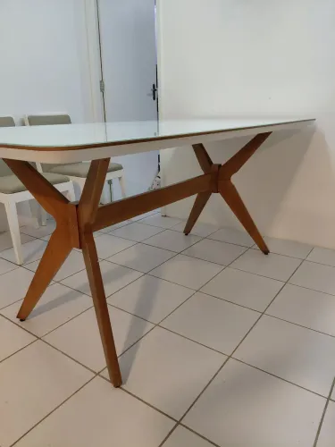 Vendo mesa de Jantar - 6 meses de uso