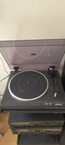 Toca-discos eletrônico Philco Hitachi 