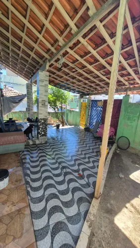Alugo garagem 