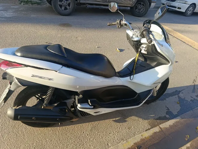 PCX 150cc documento em dia.