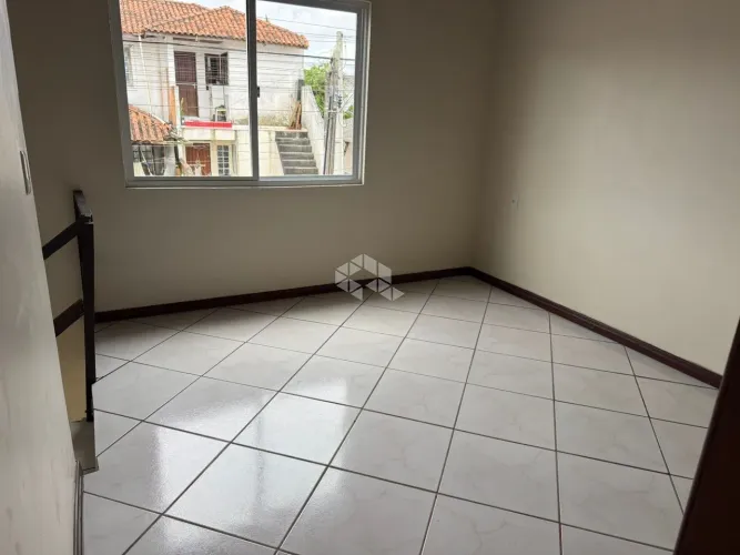 Casa á venda em Florianopólis - Tapera
