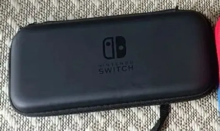 Case Nintendo switch oled v2 preta