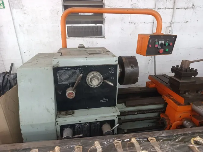 Torno mecânico Nardini Sagaz 1500