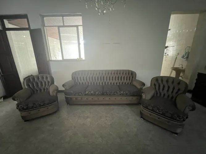 Sofá com 2 poltronas