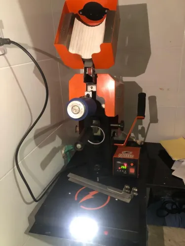 Prensa Térmica Giro 360* Faster / 110v /Pouco uso