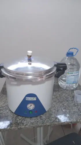 Autoclave Prevtech Vertical Analógica 8 litros 127V