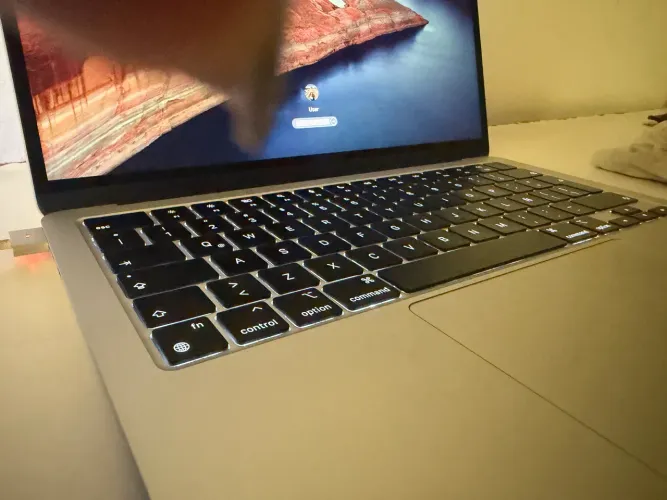 MacBook Air M3 2024 ? 8GB | 256GB