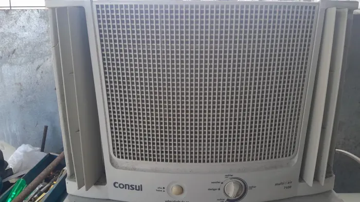 Ar-condicionado de janela 7.500btu