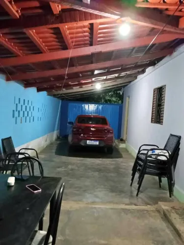 Casa espaçosa com quintal a venda em Barramares (próx Drogaria rede soma)
