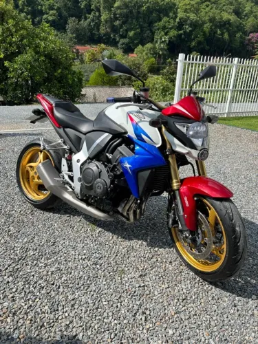 CB 1000R 2013 Capitão América