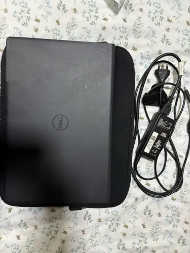 Notebook Dell Inspiron 15 3511 - i3 11ª geração, SSD