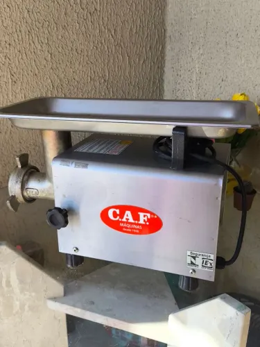 DESAPEGO: Moedor Profissional CAF 8