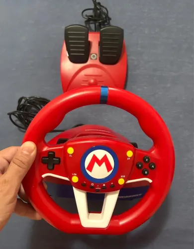 Volante Mario Kart HORI para Nintendo Switch